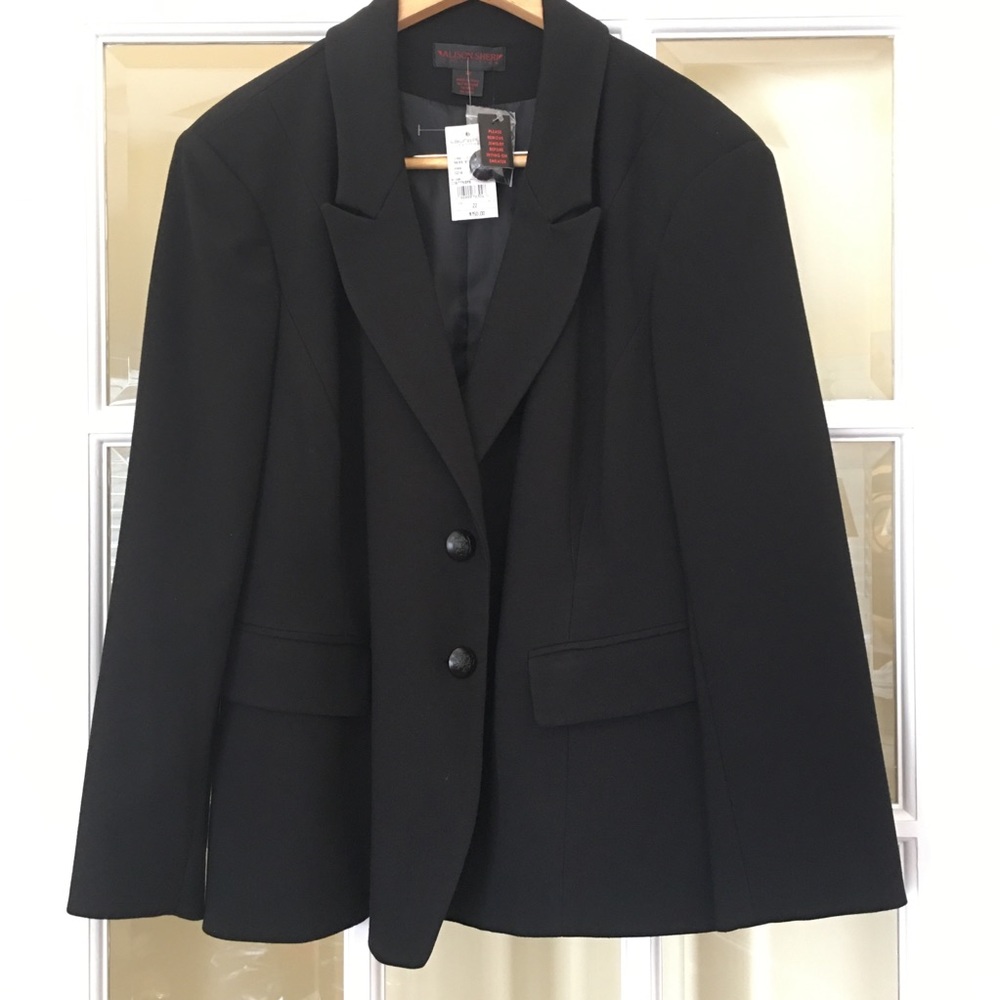 Laura Jacket NWT